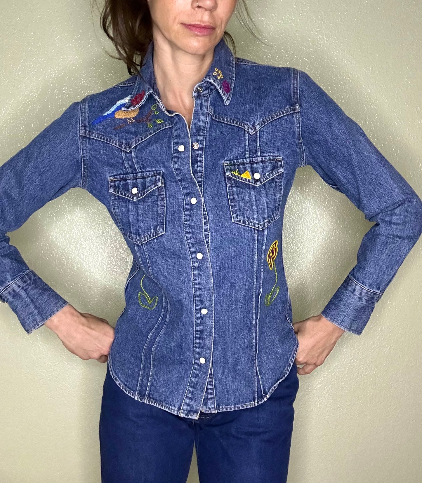 MCA VINTAGE REVIVAL: Vintage Hand Embroidered Denim Western Shirt (Women’s XS/S)