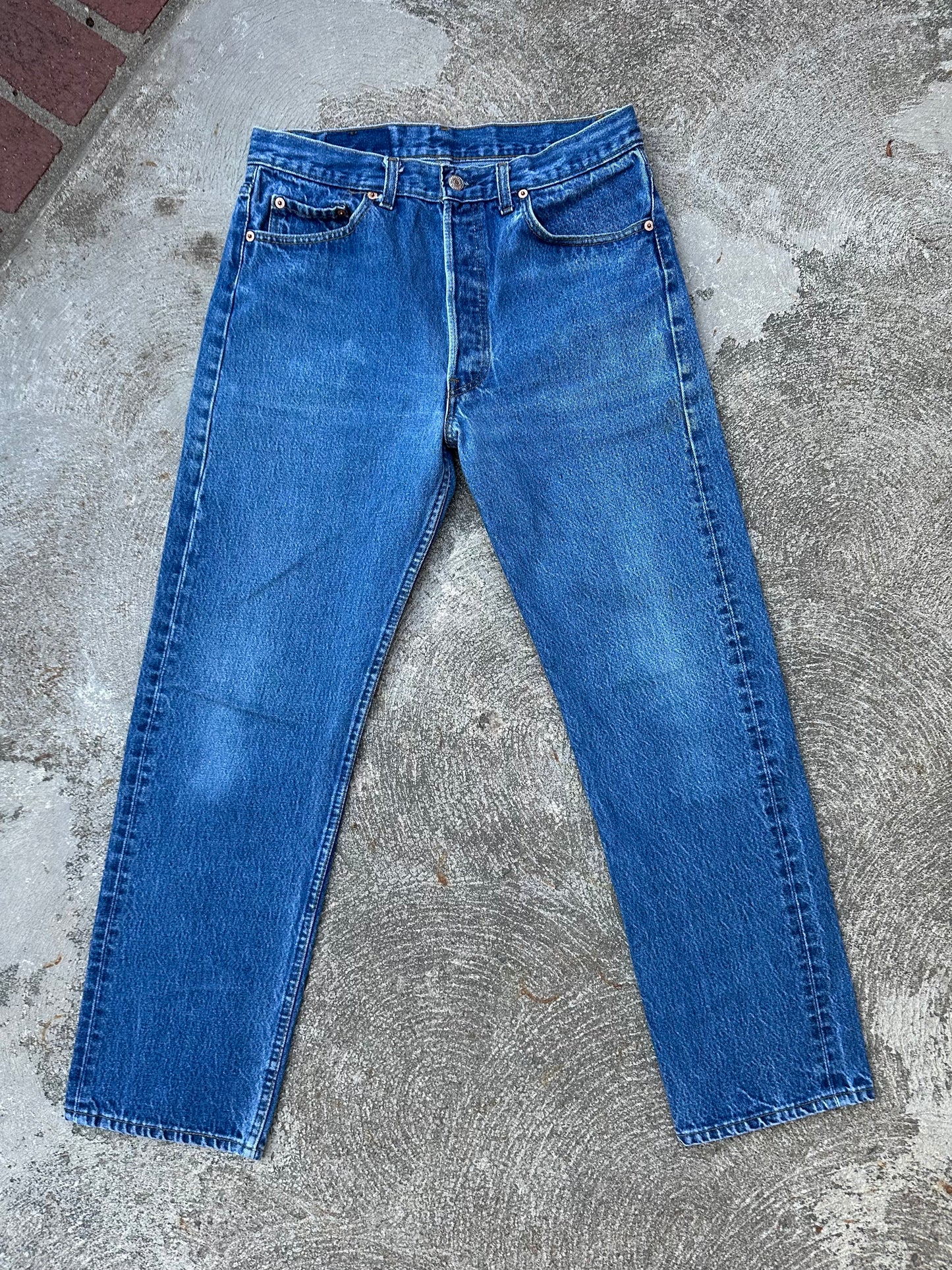 80’s Levi’s 501xx STF Raw Denim Jeans USA (Men’s 31x30 / Women’s 29)