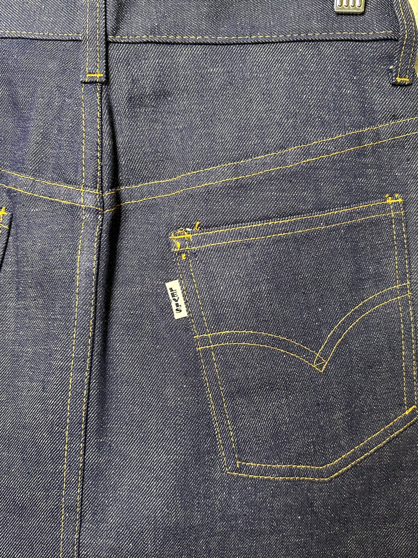 60’s Deadstock Levi’s Big E White Tab Denim Skirt (28 / Modern 2/4)