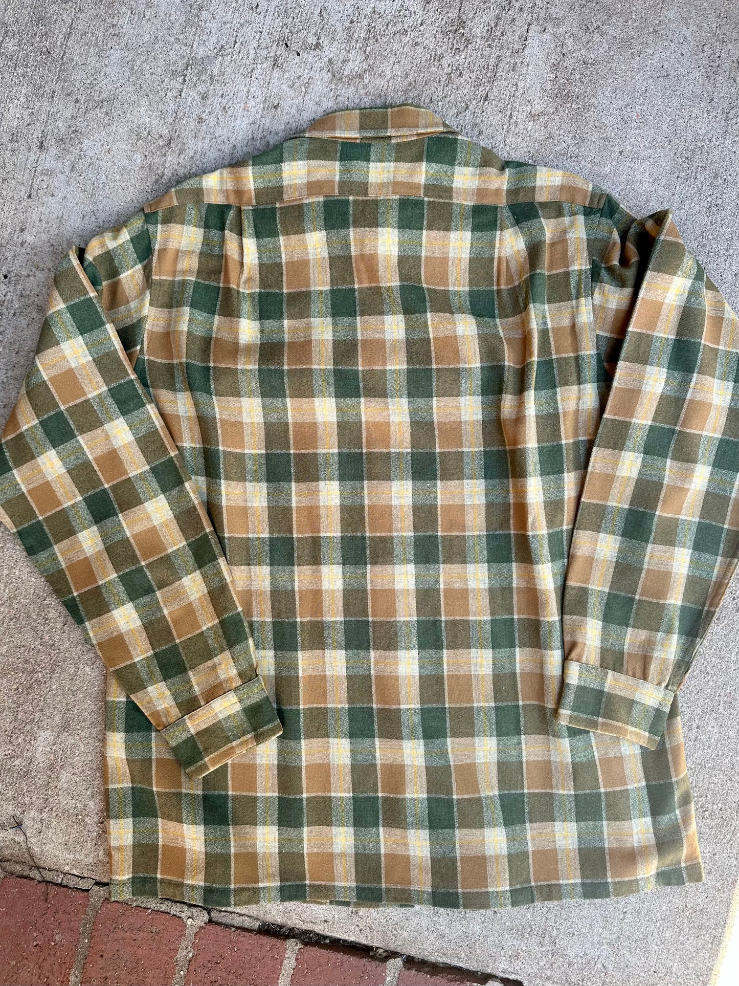 70’s Pendleton Loop Collar Plaid Wool Board Shirt (Men’s L)