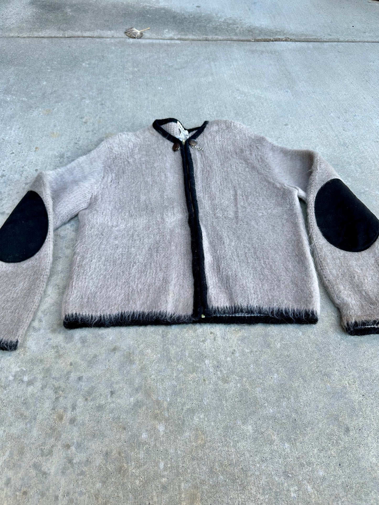 60’s McCurdy’s Mohair Zip-Up Cardigan Sweater w/ Suede Elbows (Women’s S/M)