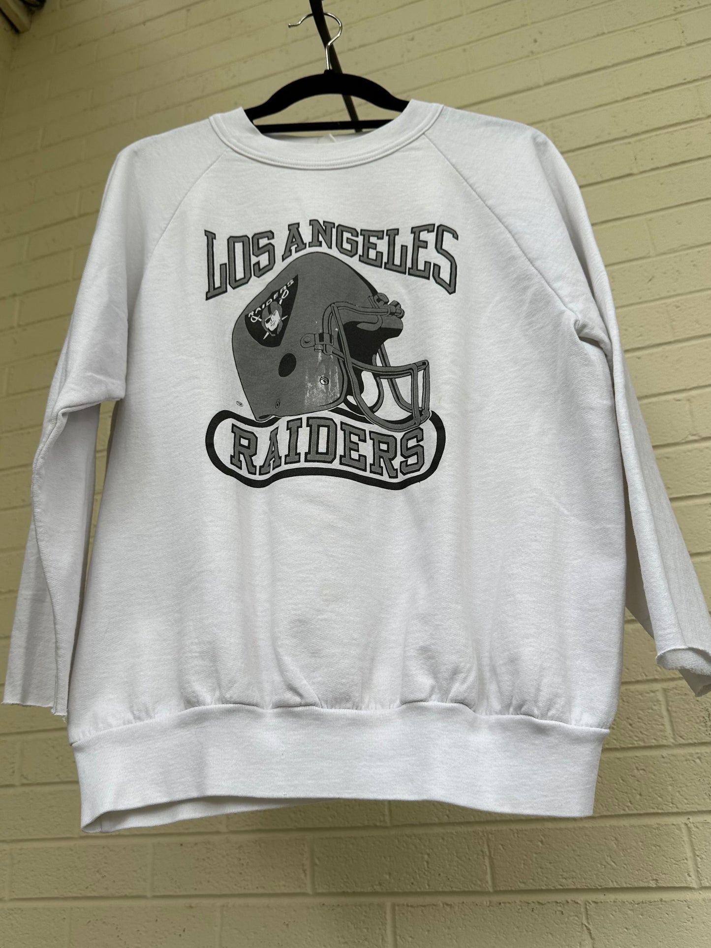 80’s LA Raiders Raglan Sweatshirt (Unisex L)