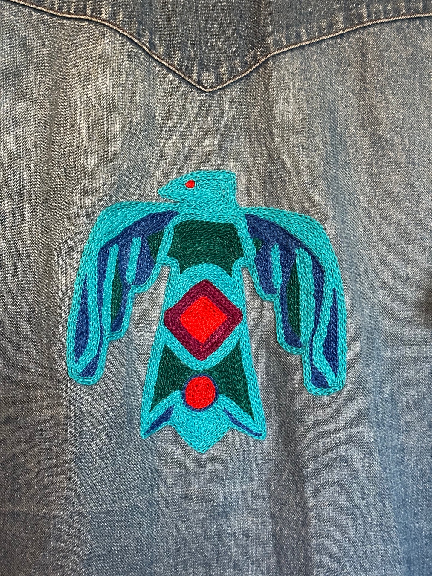 MCA VINTAGE REVIVAL: Vintage Wrangler Hand Embroidered Denim Pearl Snap (Women’s M)