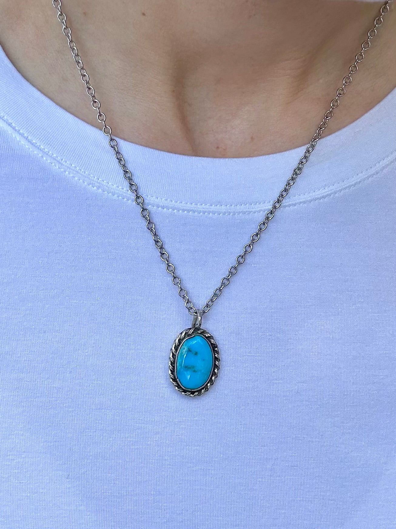 Vintage Turquoise & Sterling Silver Pendant Necklace (18”)