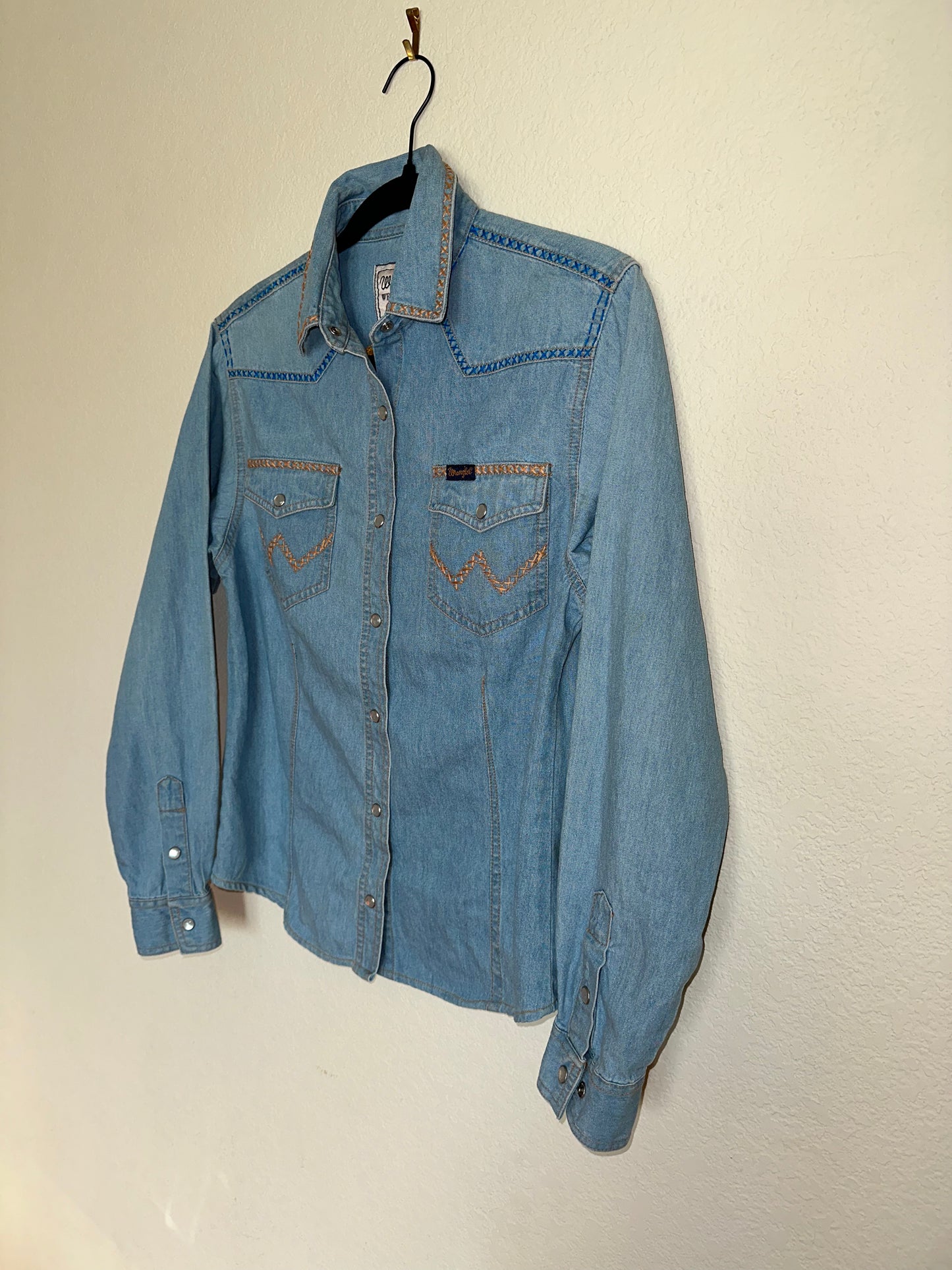 MCA VINTAGE REVIVAL: Vintage Wrangler Denim Pearl Snap - Hand Embroidered (Women’s XS/S)