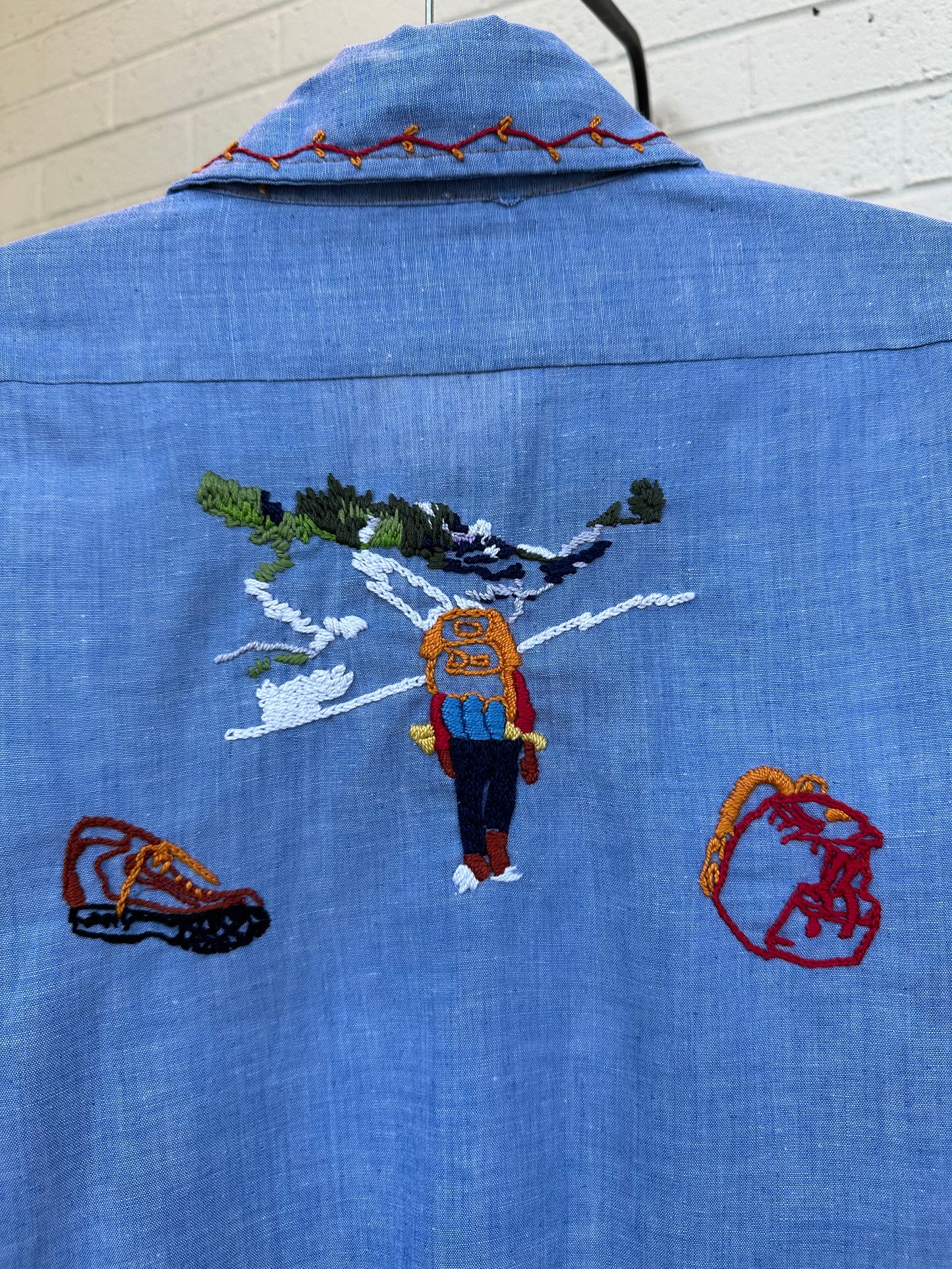 70’s Wrangler Hand Embroidered Chambray Shirt (L)