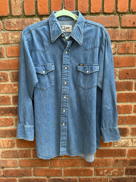 80’s Lee Western Denim Chambray Pearl Snap Shirt (Men’s L/XL)