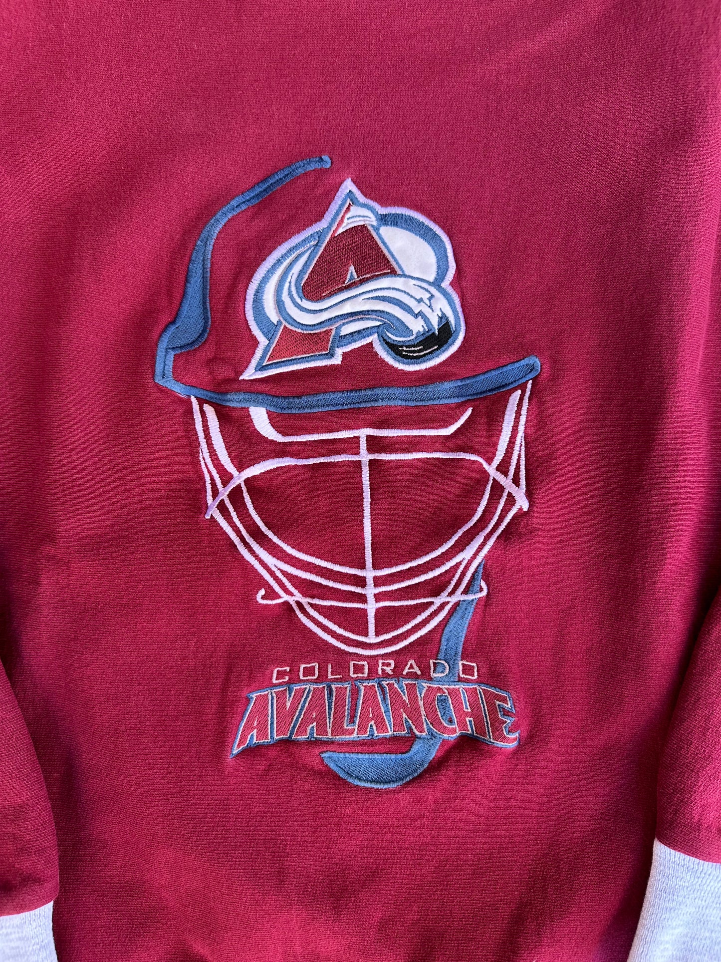 90’s Colorado Avalanche Embroidered Crewneck Sweatshirt (Unisex L))
