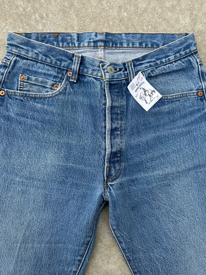 80’s Levi’s 501 Denim Jeans USA (Men’s 30x31 / Women’s 28/29)