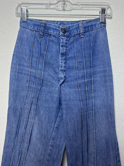 70’s Saddleback Bell Bottom Jeans (25/26 x 33 / 0/2/4)