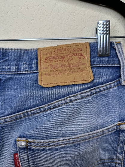 80’s Levi’s 501 Redline Selvedge Jeans (29x29 / Modern 4)
