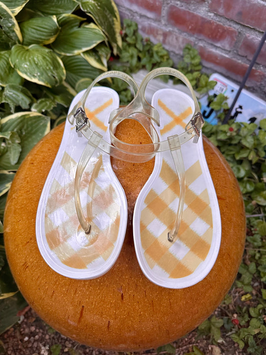 Burberry Jelly T-Strap Thong Sandals