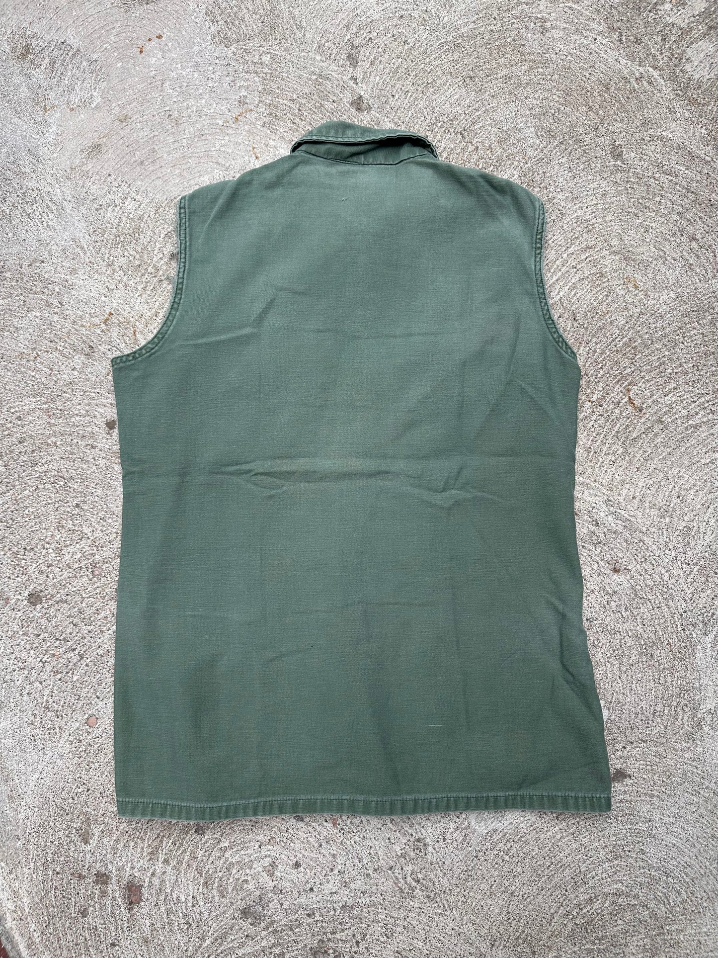 60’s US Army Military OG-107 Cotton Sateen Cutoff Sleeveless Utility Shirt Type 3 (Unisex M)
