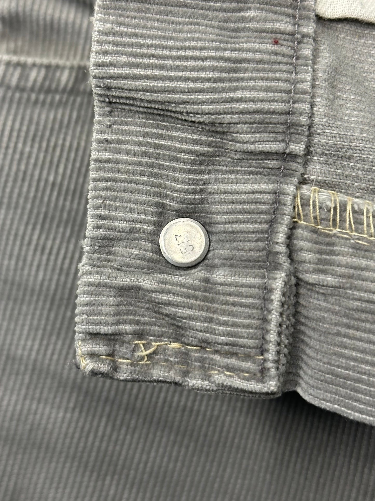 70’s Levi’s 517 Boot Cut Corduroy Pants (Men’s 29x31 / Women’s 27)