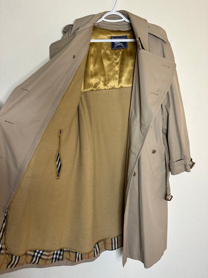 80’s Burberry Nova Check Lined Trench Coat w/ Zip-Out Liner (Men’s 42)