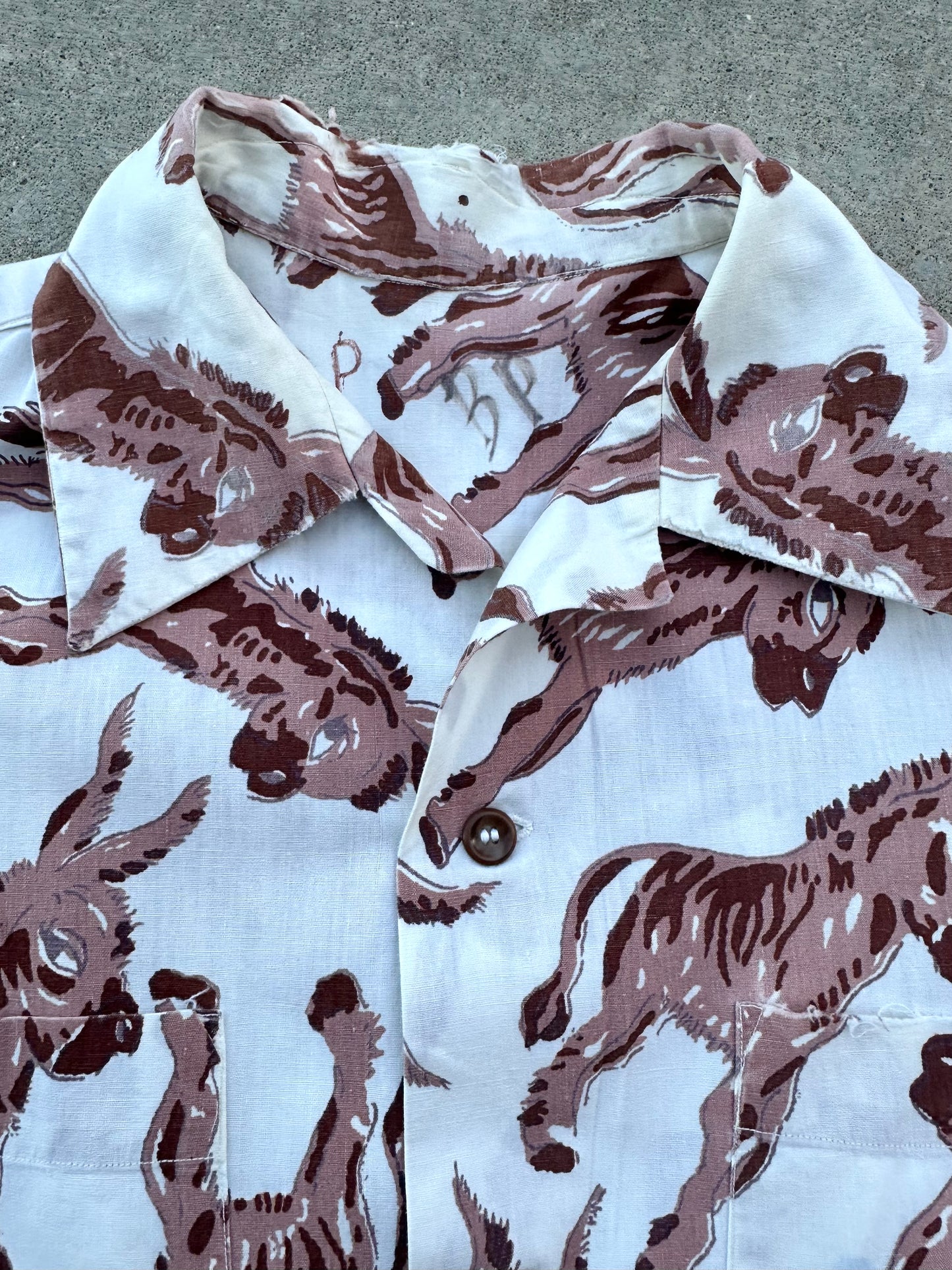 50’s Handmade Donkey Printed Cotton Casual Shirt (Unisex M)