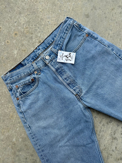 90’s Levi’s 501 Denim Jeans USA (Men’s 31x29 / Women’s 29)