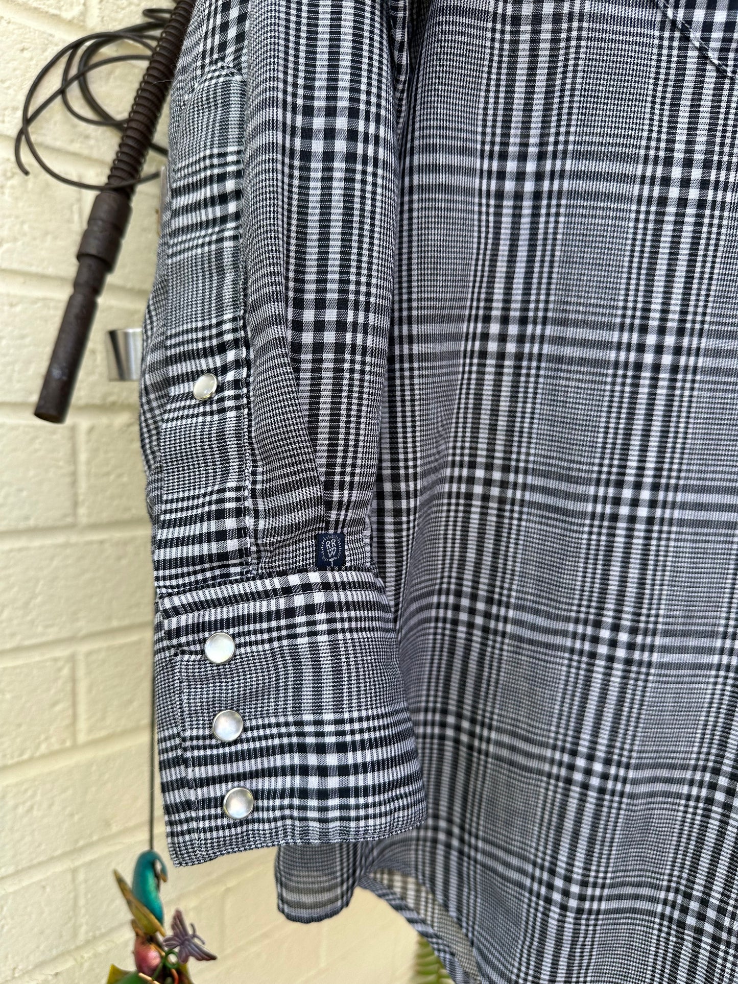 70’s Rockmount Ranchwear “Mountain Shadows” Pearl Snap Shirt (Unisex M/L)