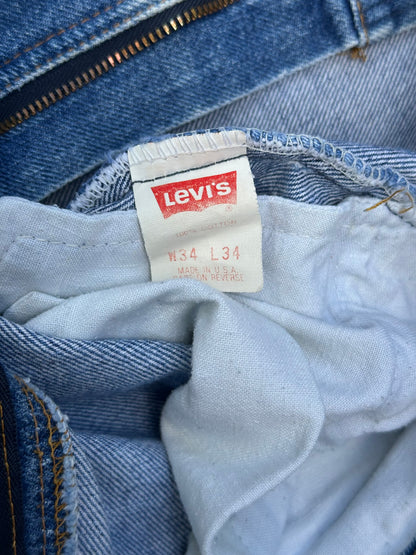 80’s Levi’s 517 Boot Cut Jeans USA (Men’s 33x33 / Women’s 31)
