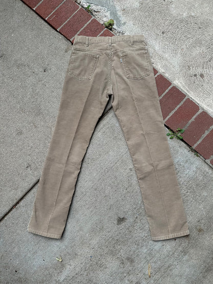 80’s Levi’s 519 “Californian” Corduroy White Tab Pants (Men’s 31/ Women’s 30)