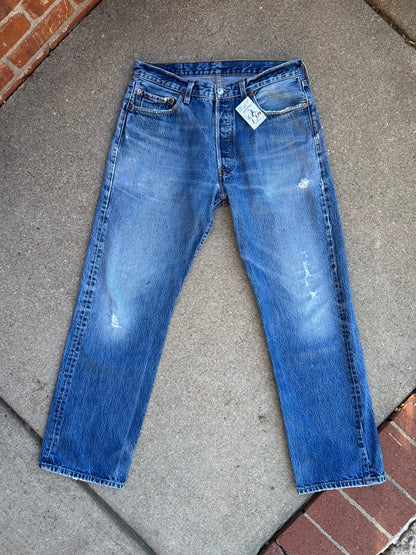 Y2K Levi’s 501 Distressed Denim Jeans USA (Men’s 32x32 / Women’s 26)