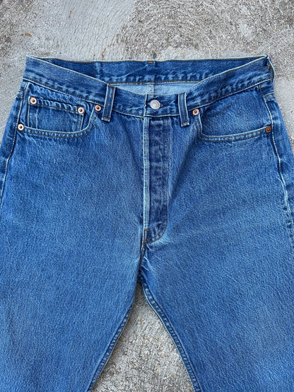 90’s Levi’s 501xx STF Denim Jeans USA (Men’s 31x30 / Women’s 29)