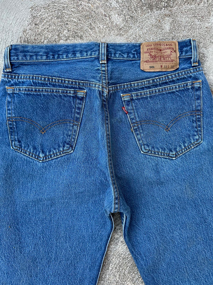 90’s Levi’s 501 Denim Jeans USA (Men’s 31x29 / Women’s 29)