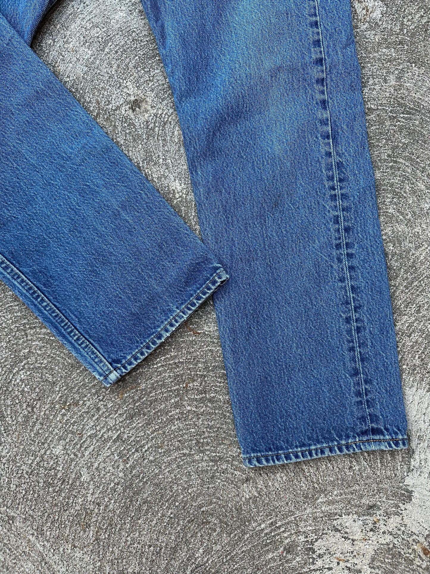 90’s Levi’s 501xx STF Denim Jeans USA (Men’s 31x29 / Women’s 29)