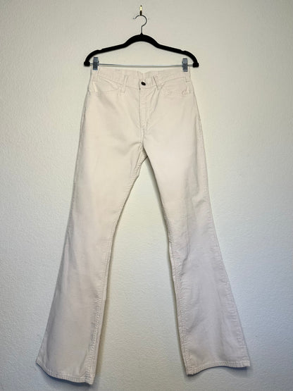 70’s Levi’s 646 Ivory Corduroy Bell Bottom Pants (Men’s 30/ Women’s 28)