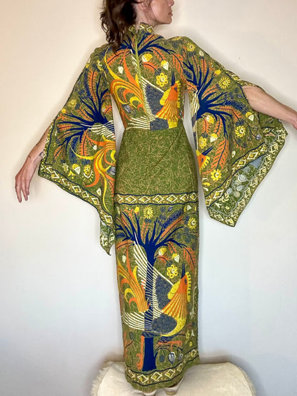 60’s Handmade Dramatic Bell Sleeve Kaftan from Hand Dyed Escalera Batik Cotton Fabric (S/M)