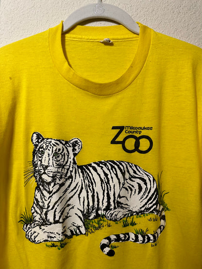 80s Milwaukee County Zoo Single Stitch Tiger Graphic Tee (Unisex M/L)