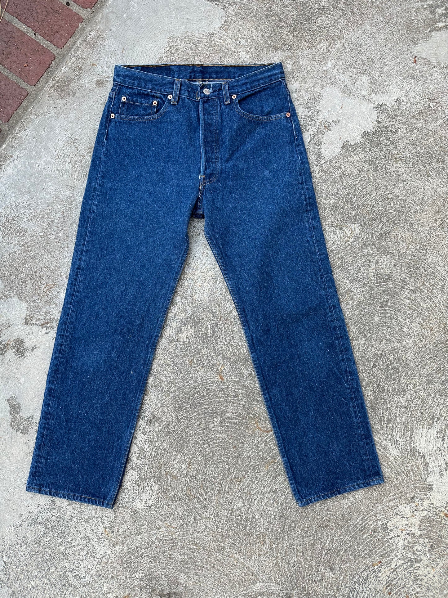 90’s Levi’s 501xx STF Indigo Raw Denim Jeans USA (Men’s 30x29 / Women’s 28)