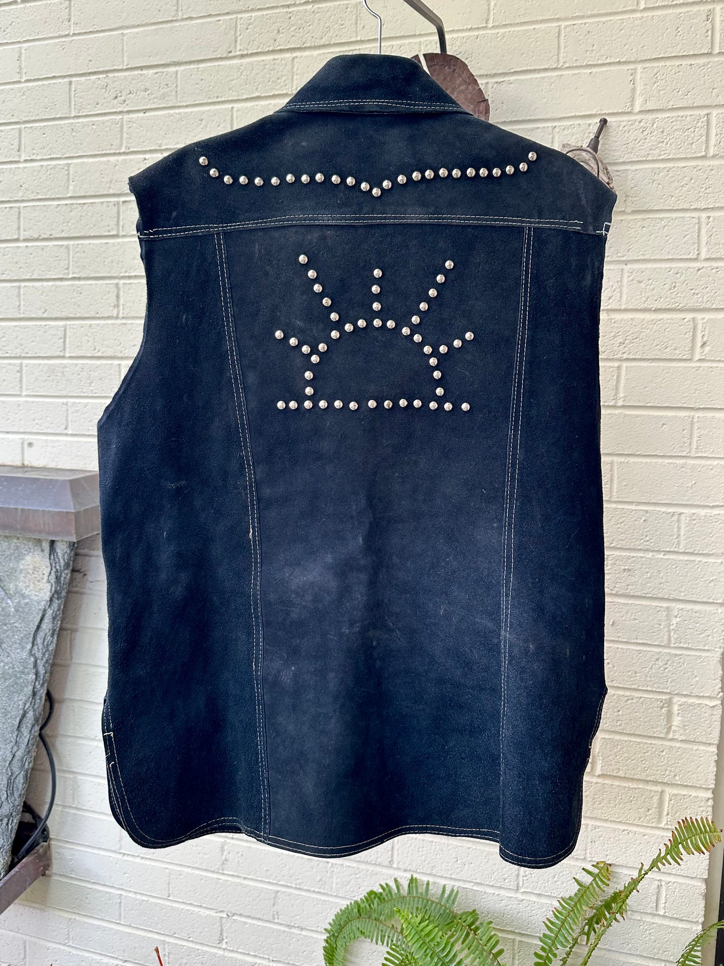 60’s Roncelli Style Studded Cowhide Suede Western Cutoff Overshirt (Men’s L)