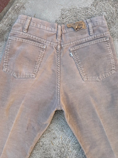 80’s Levi’s 517 White Tab Boot Cut Corduroy Pants (29x27)