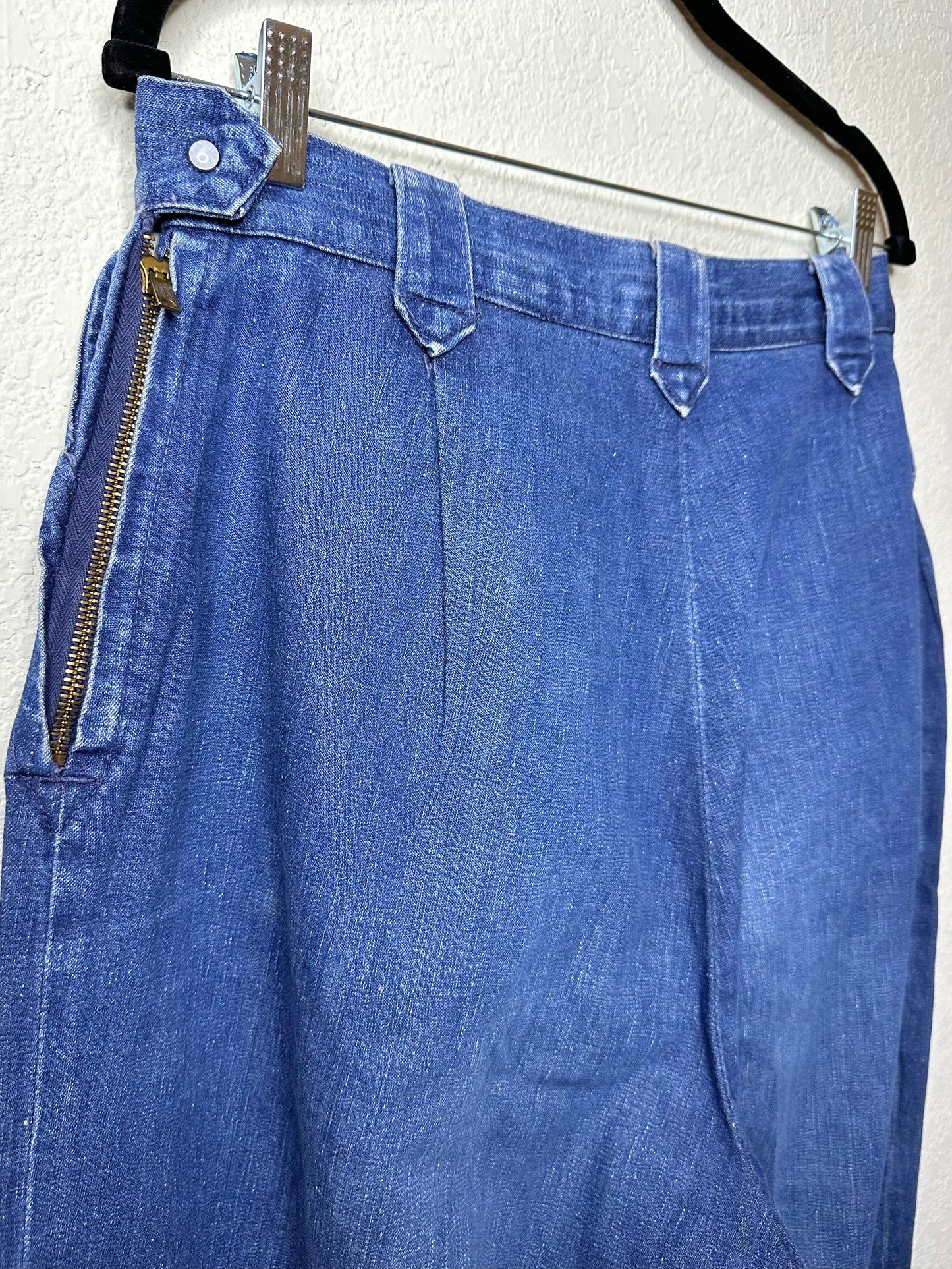 50’s LEVI’S Big E Side Zip Shorthorn Denim Pants (Women’s 34)