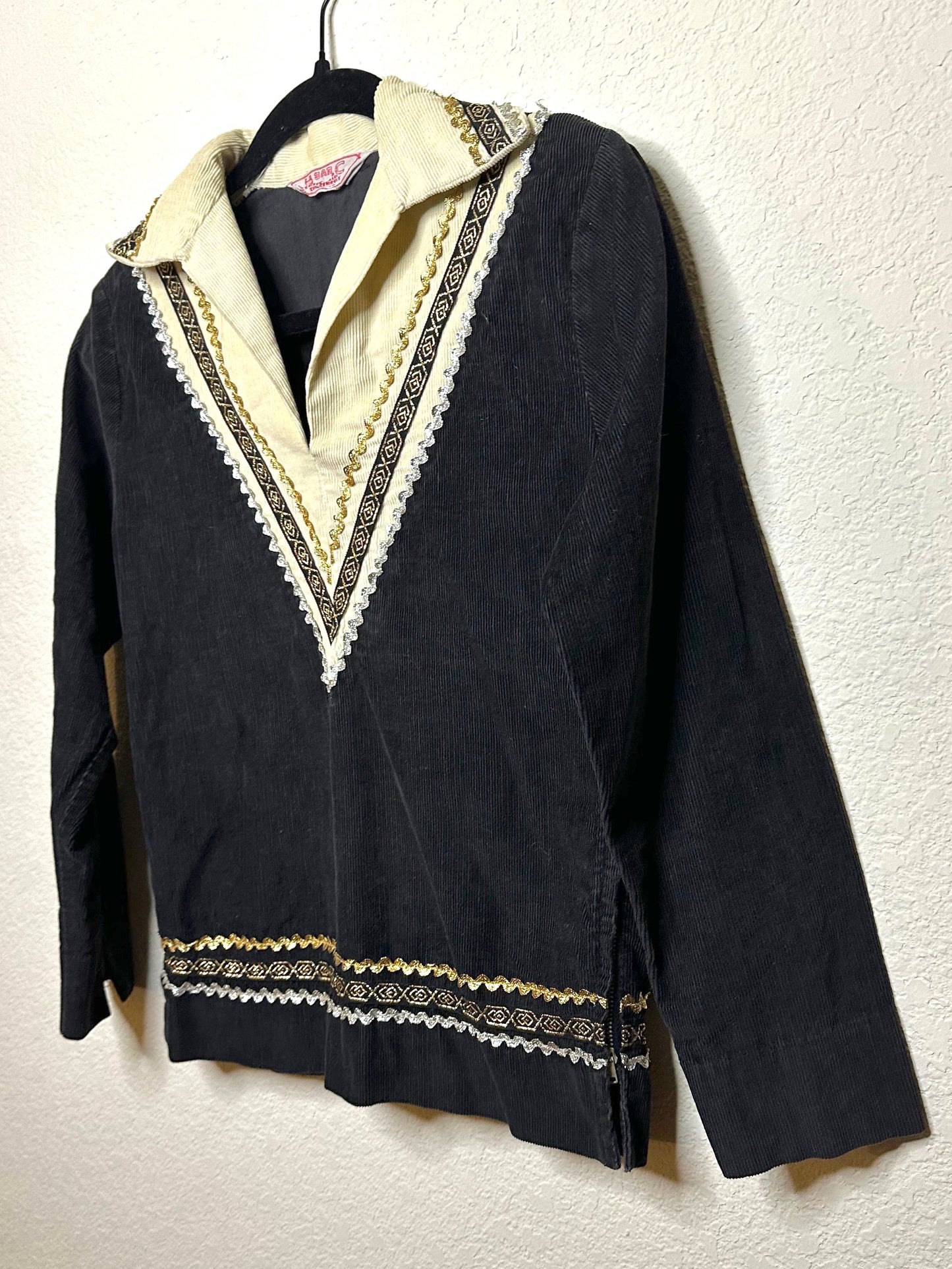 Rare 70’s HBarC California Ranchwear Corduroy Ric Rac Western Top (Women’s XS/S)