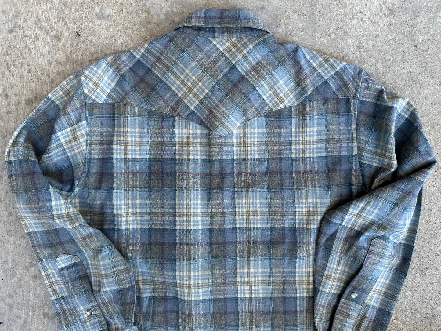 60’s Pendleton Plaid Pearl Snap Wool Western Shirt (Men’s M)