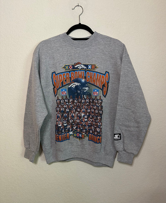 90’s Starter Denver Broncos Super Bowl Team Crewneck Sweatshirt USA (Women’s S)