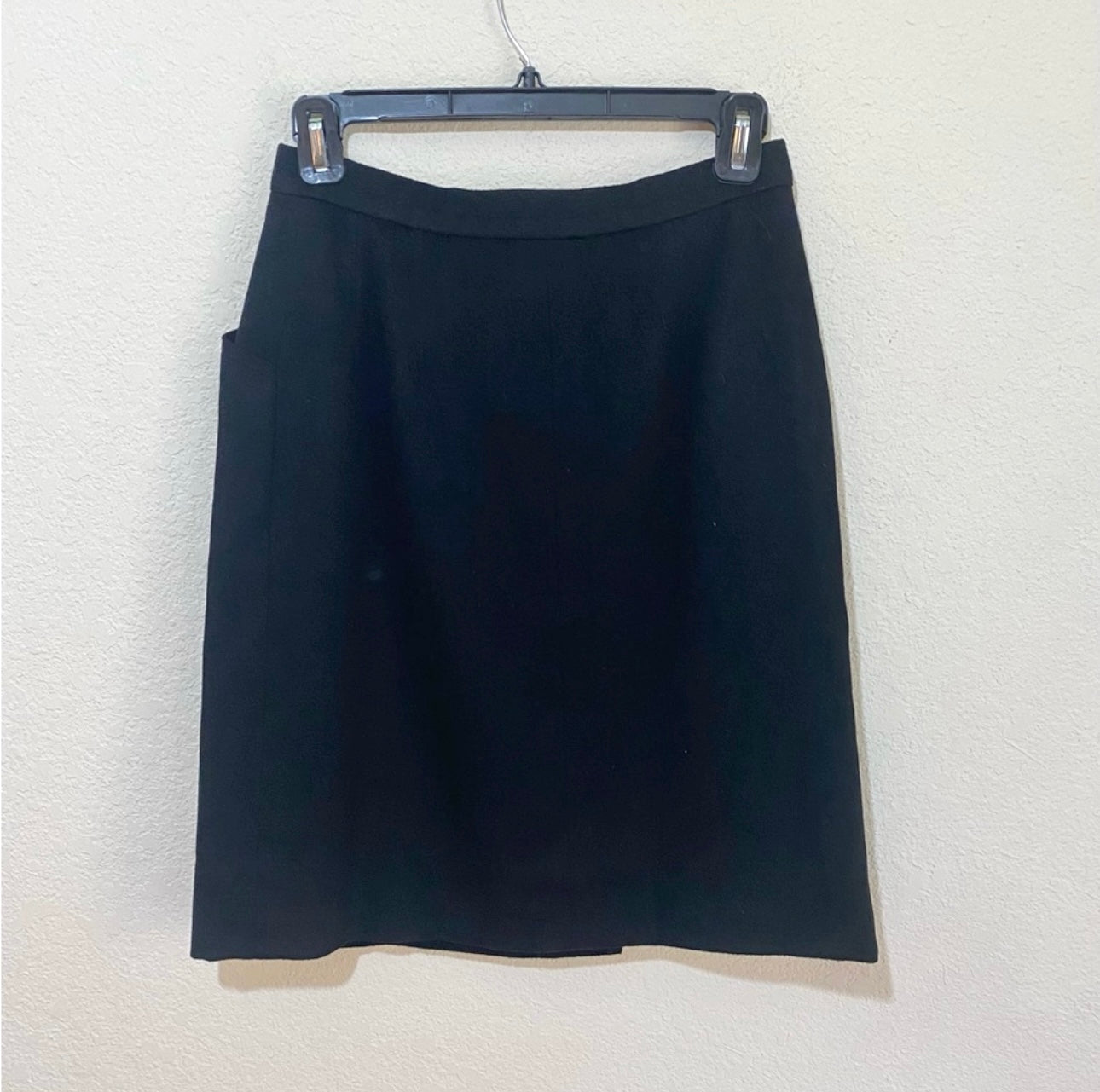 80’s CHANEL Wool Cashmere Wrap Skirt (XS/S)