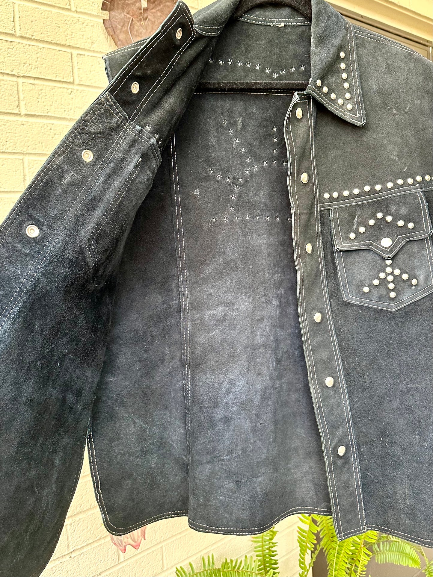 60’s Roncelli Style Studded Cowhide Suede Western Cutoff Overshirt (Men’s L)