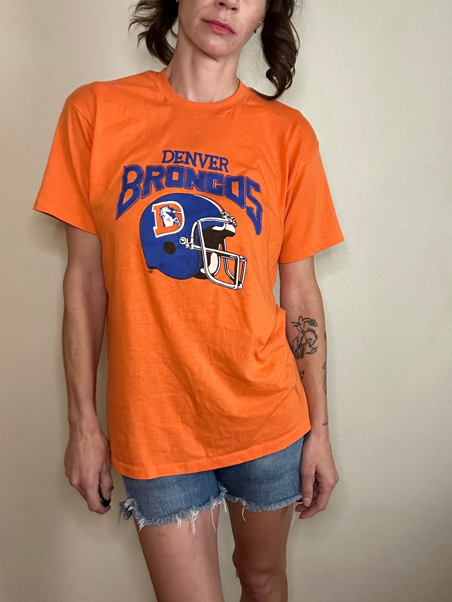 70’s Denver Broncos Single Stitch Tee (Unisex M)