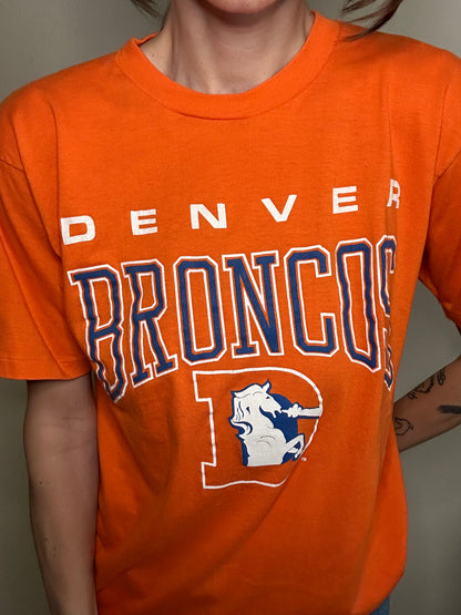 80's Denver Broncos D Old Logo Tee (Unisex M)