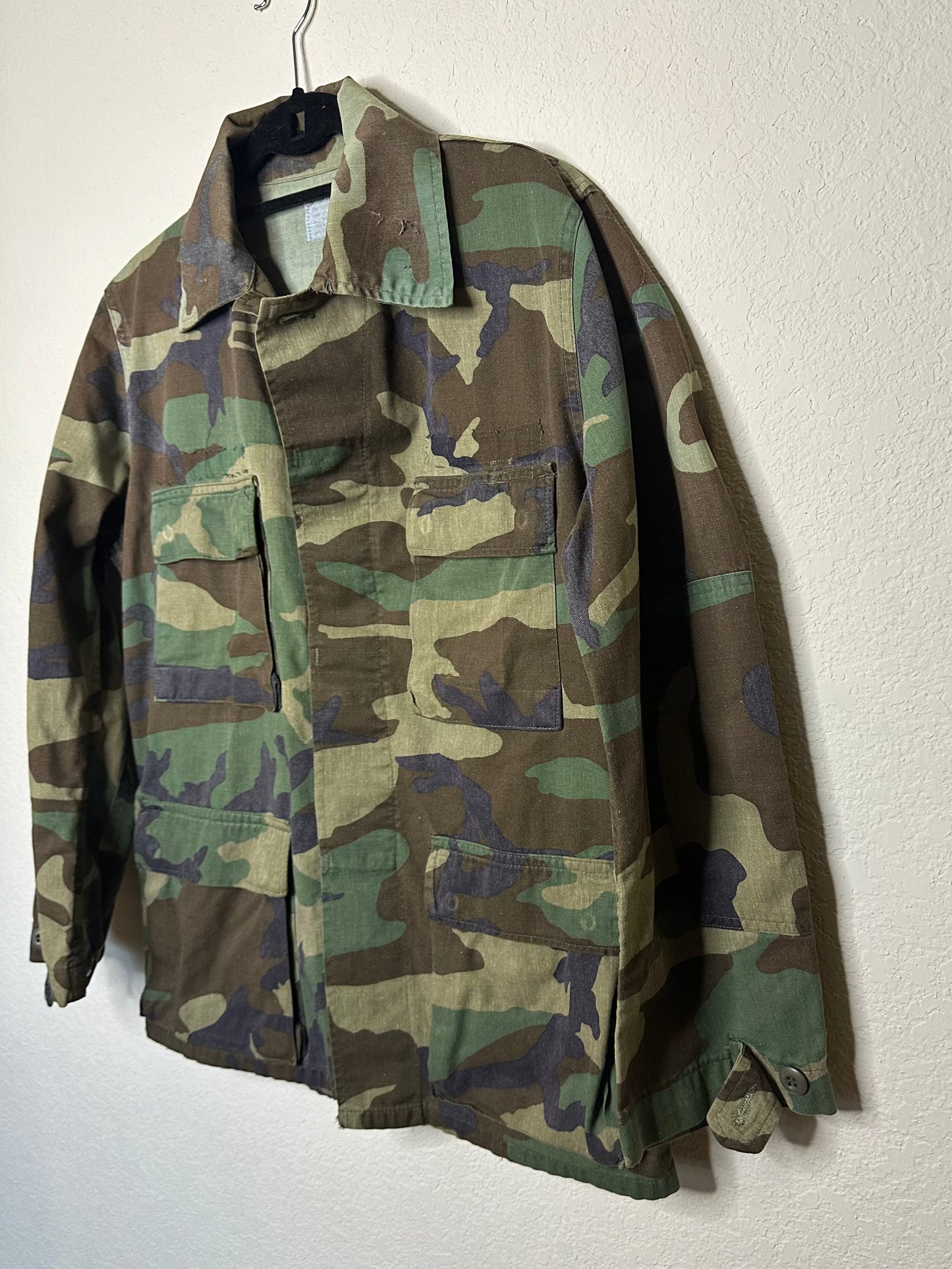 80’s Military Woodland Camo Field Jacket (M)