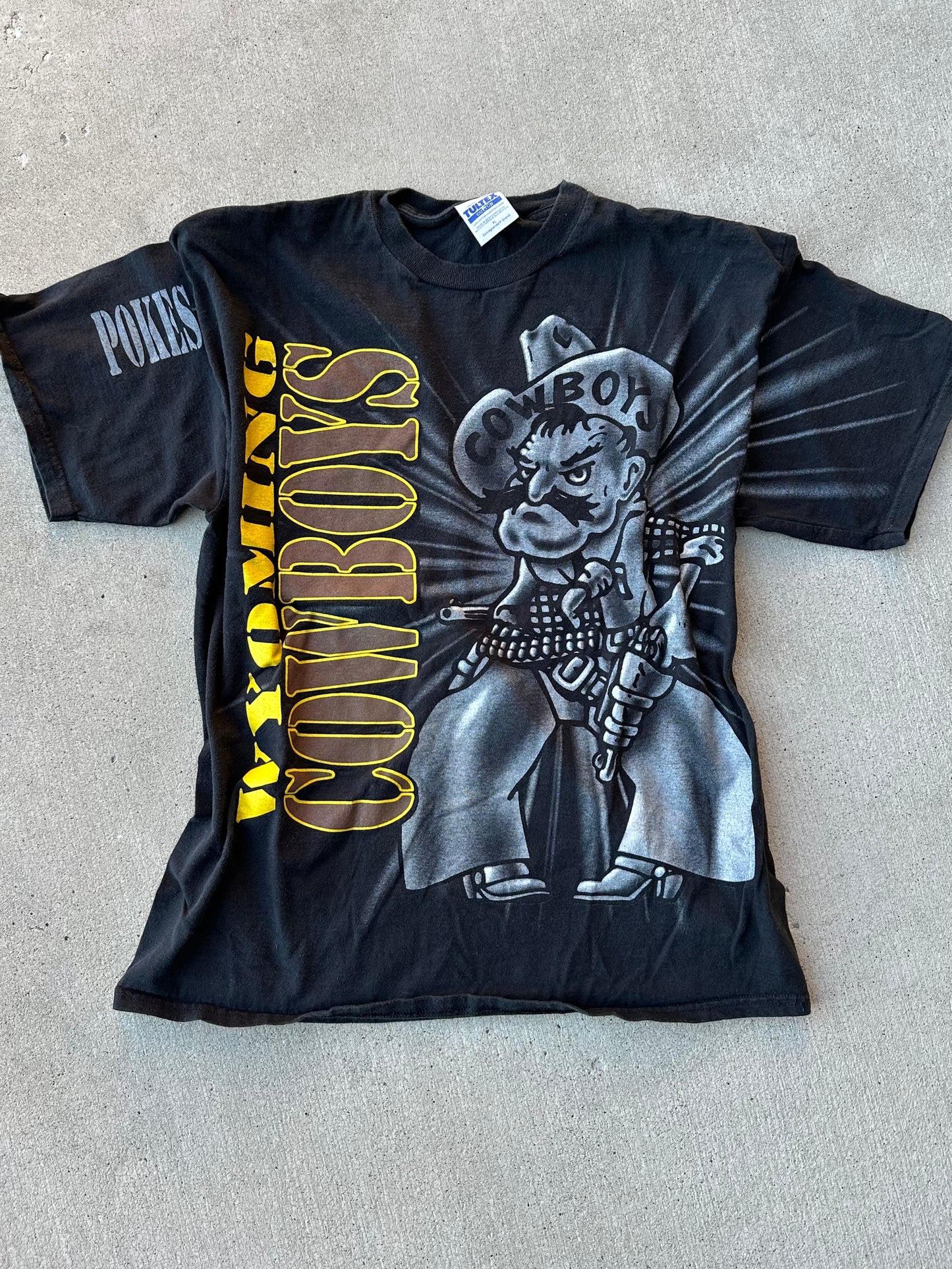 Rare 90’s Wyoming Cowboys Pistol Pete AOP Tee (Unisex L/XL)