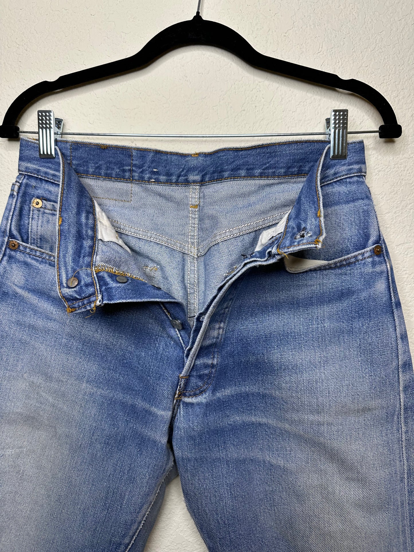 80’s Levi’s 501 Redline Selvedge Jeans (29x29 / Modern 4)