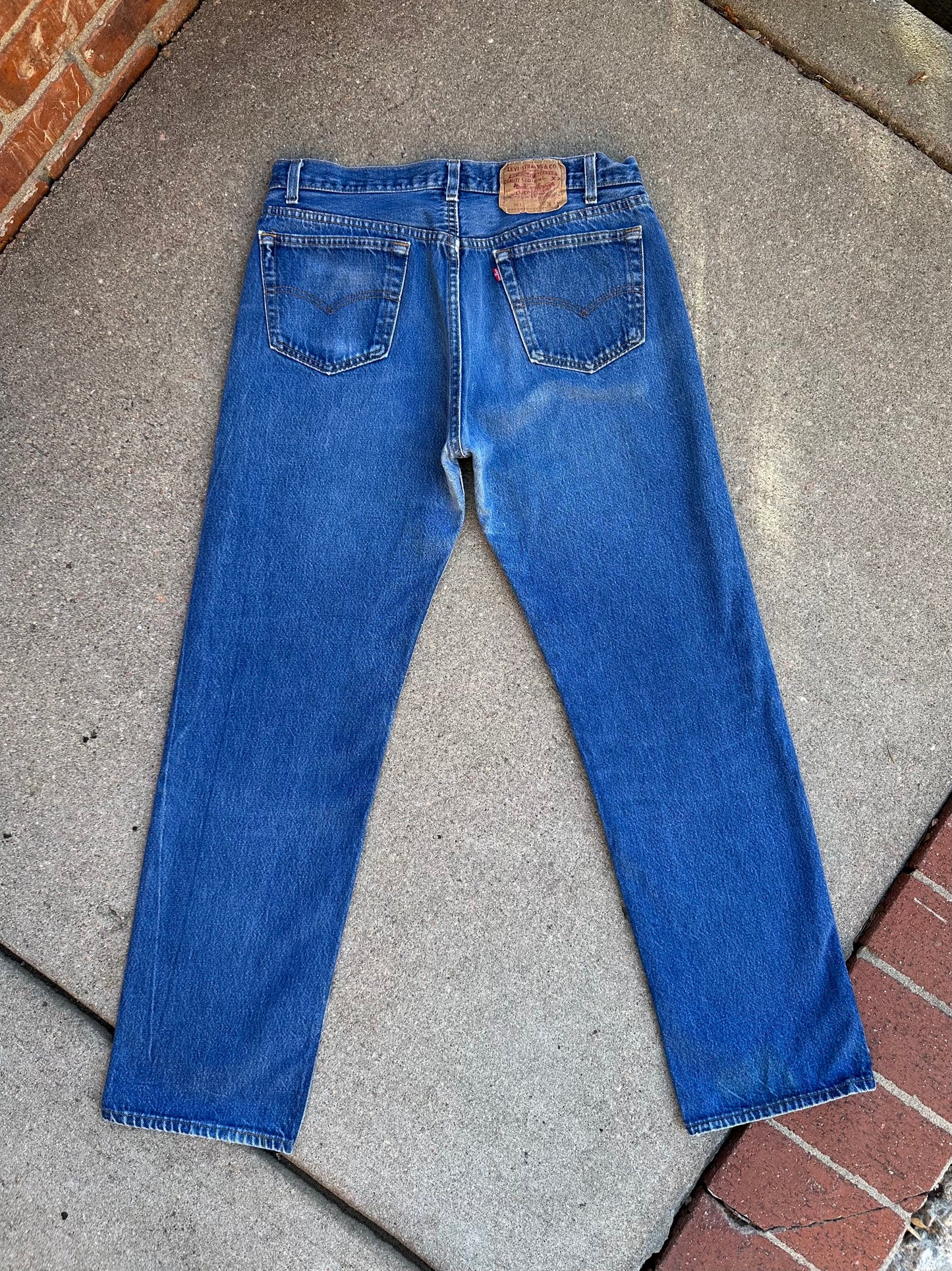 80’s Levi’s 501xx Denim Jeans USA (Men’s 34x32 / Women’s 32)