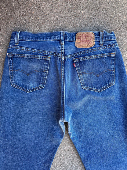 80’s Levi’s 501xx Denim Jeans USA (Men’s 34x32 / Women’s 32)