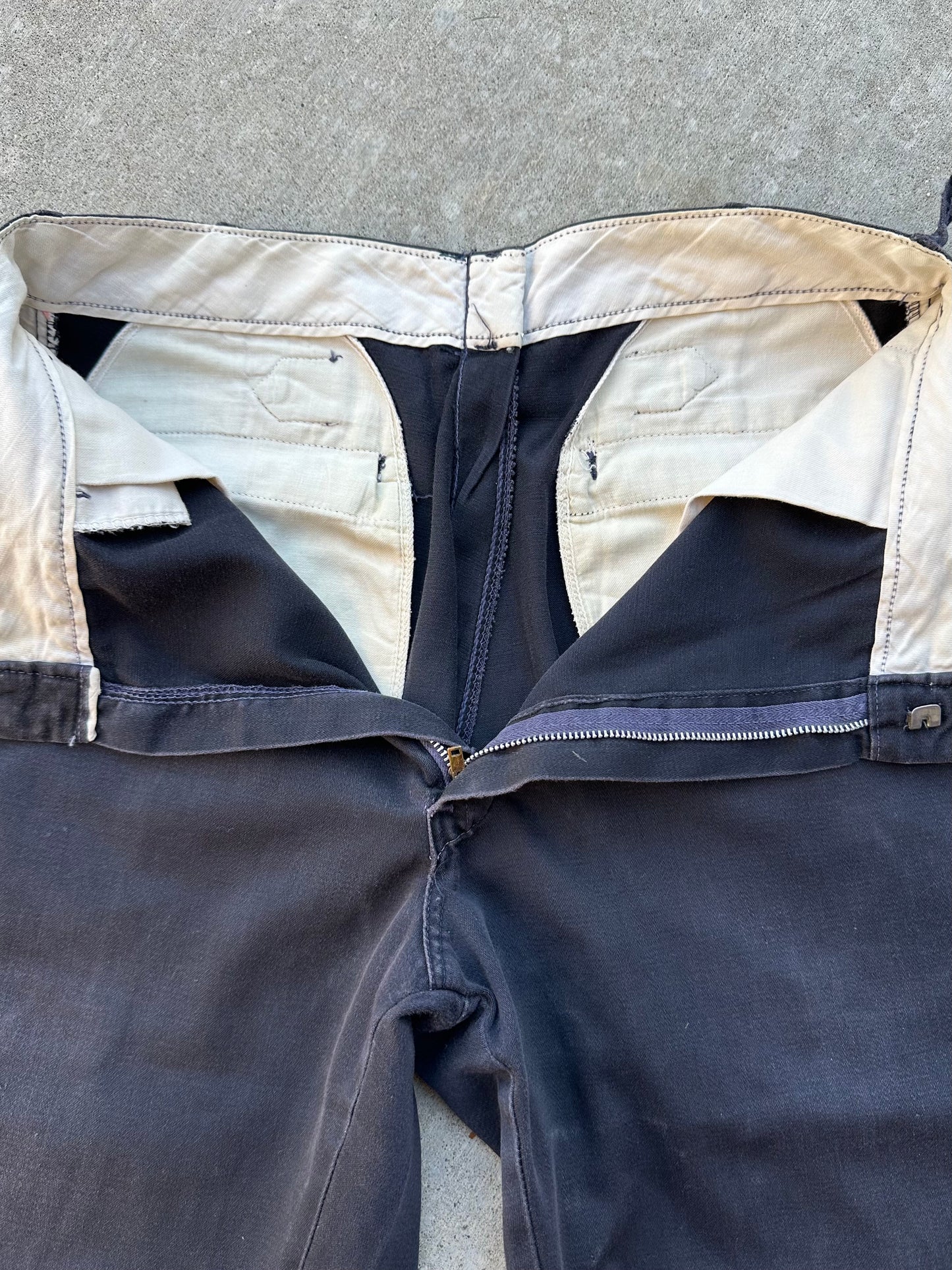 40’s Buckle Back Black Cotton Cuffed Trousers (31x31)