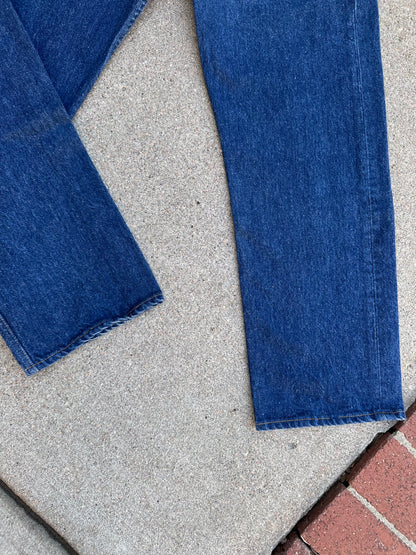 90’s Levi’s 501xx STF Raw Indigo Denim Jeans USA (Men’s 33x28 / Women’s 31)