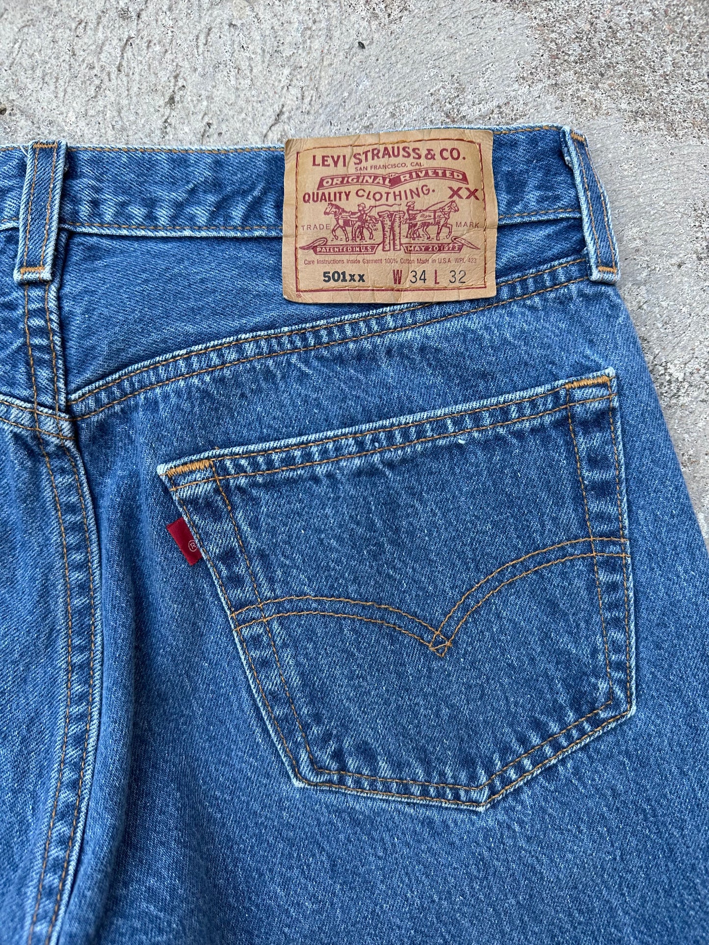90’s Levi’s 501xx STF Denim Jeans USA (Men’s 31x29 / Women’s 29)